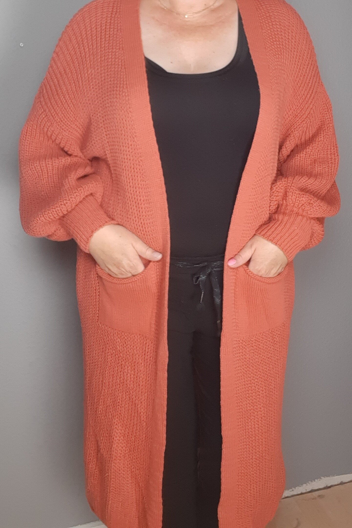 Claudia cardigan Lang OS 2x70 Tegl