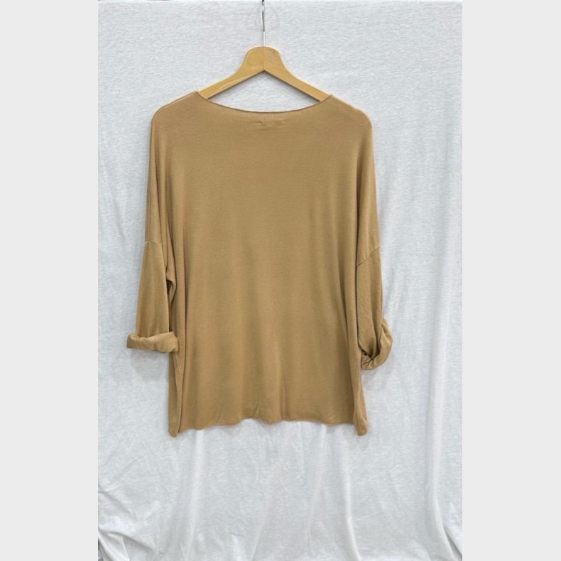 Betina Bluse 2x68 Camel